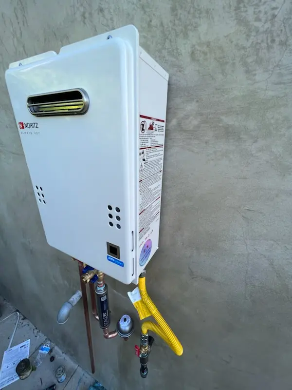 Tankless water heater installation for Greater Glendale-Glenmont homes